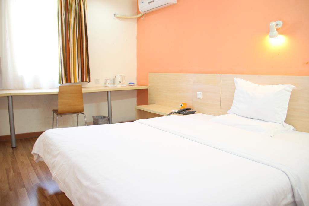 7Days Inn Guangzhou New Tianhe Park Exteriör bild