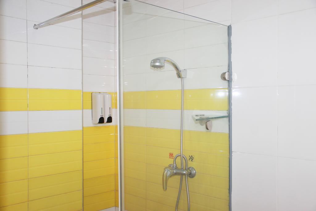 7Days Inn Guangzhou New Tianhe Park Exteriör bild