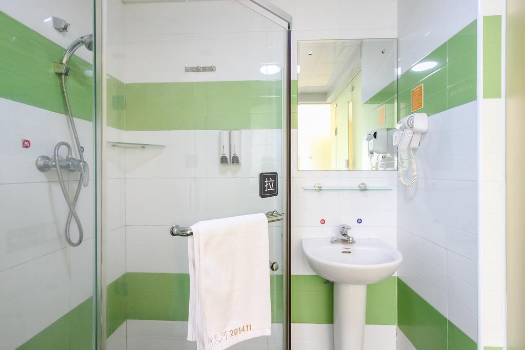 7Days Inn Guangzhou New Tianhe Park Exteriör bild